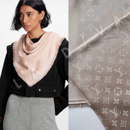 Шаль Louis Vuitton, цвет бежевый с розовинкой