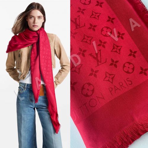 Шаль Louis Vuitton в красном цвете
