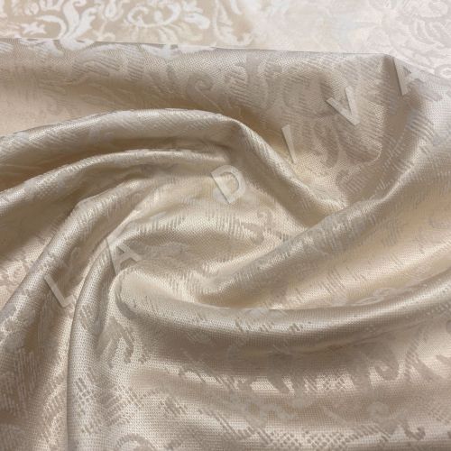Жаккард в бежевом цвете с бархатными элементами