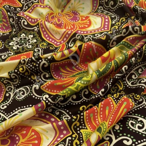 Хлопок Gucci, подписной с ярким принтом в цветы