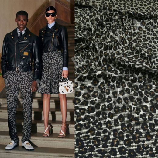 Шерсть костюмная Versace с леопардовым принтом и пье-де-пуль