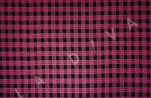 костюмная шерсть в клетку на розовом фоне рис-3