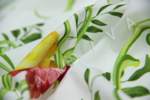 Вискозный трикотаж с цветочным принтом рис-3