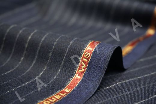 костюмная шерсть Carnet в полоску темно-синего цвета рис-3