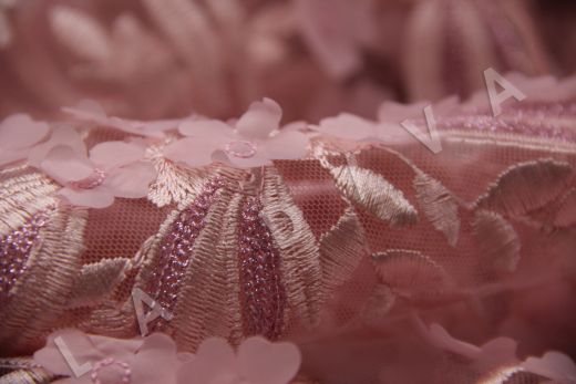 Кружево с вышивкой на сетке розового цвета с люрексом рис-3