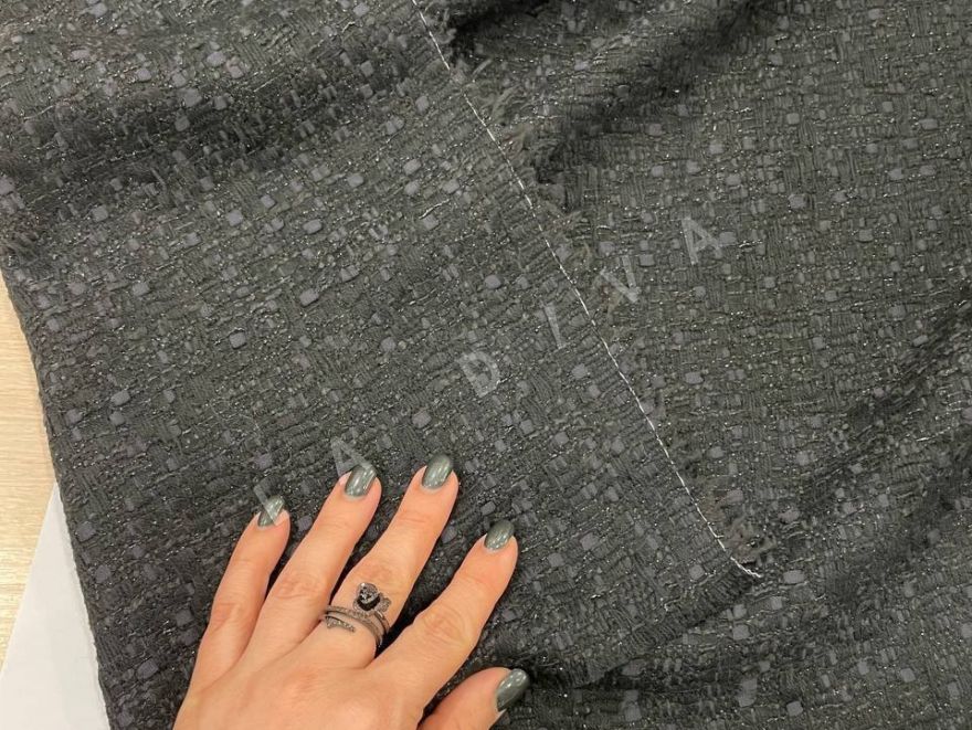 Твид Chanel черного цвета с переплетением синей нити рис-3 Твид Chanel черного цвета с переплетением синей нити рис-3