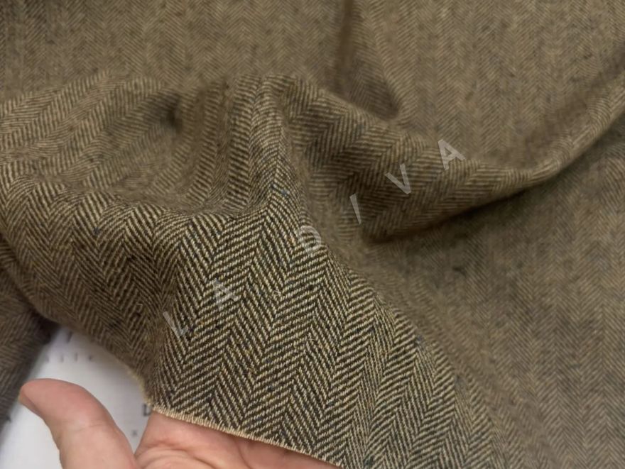 Костюмная шерсть от Ralph Lauren в бежево-коричневом оттенке рис-4 Костюмная шерсть от Ralph Lauren в бежево-коричневом оттенке рис-4