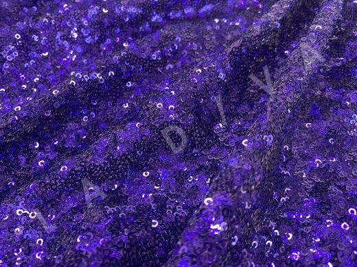 Пайетки на сетке фиолетового цвета рис-4