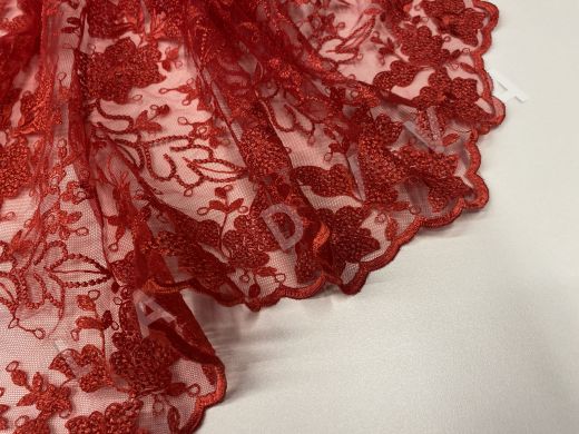 Вышивка на сетке с цветочным узором бордового цвета рис-4