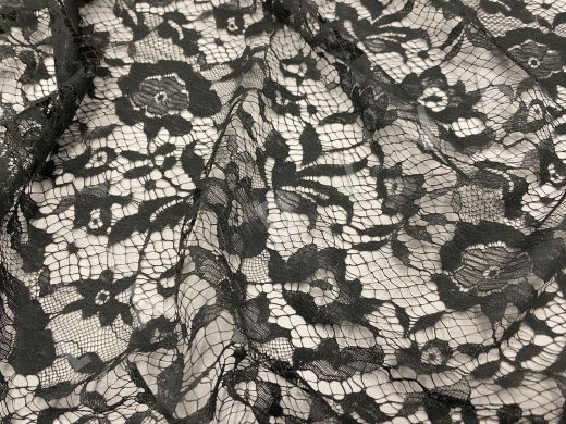 Вышивка по кружеву Marco Lagattolla темно-серого цвета рис-4