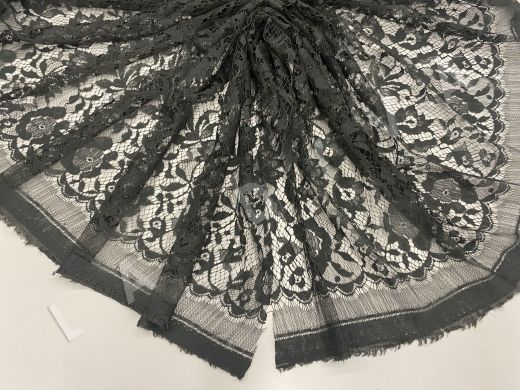 Вышивка по кружеву Marco Lagattolla темно-серого цвета рис-5