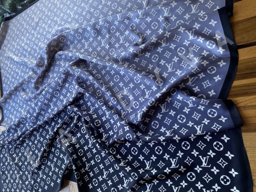 Шелковый платок Louis Vuitton с градиентом, подписной, двусторонний рис-3