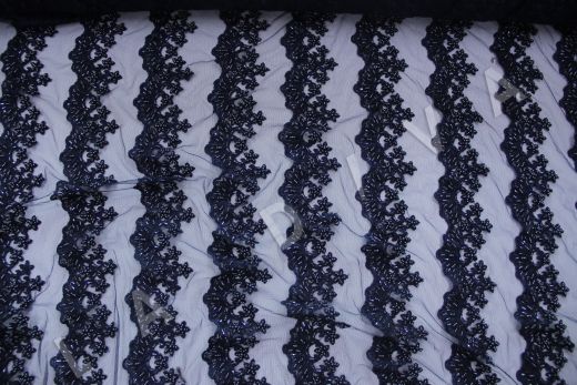 Кордовое кружево с вышивкой темно-синего цвета рис-1