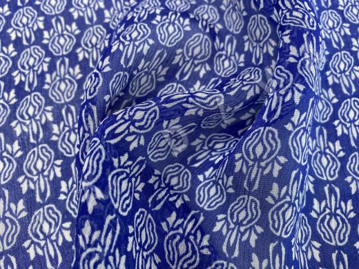 Вискоза плательно-блузочная с цветочным принтом молочного цвета рис-3