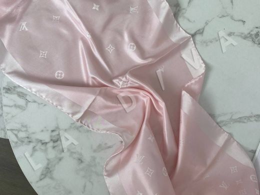 Шелковый шарф Louis Vuitton в нежно-розовом цвете рис-5