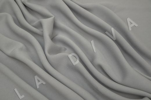 костюмная вискоза твилового плетения серого цвета рис-2