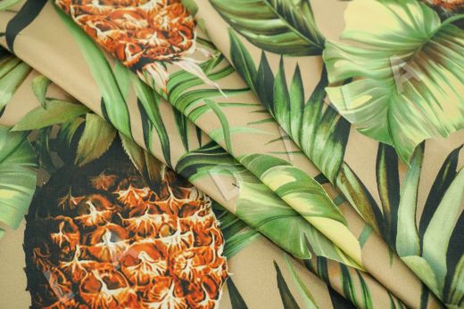 шелк Dolce Gabbana "Пальмы с ананасами"  на бежевом фоне рис-4