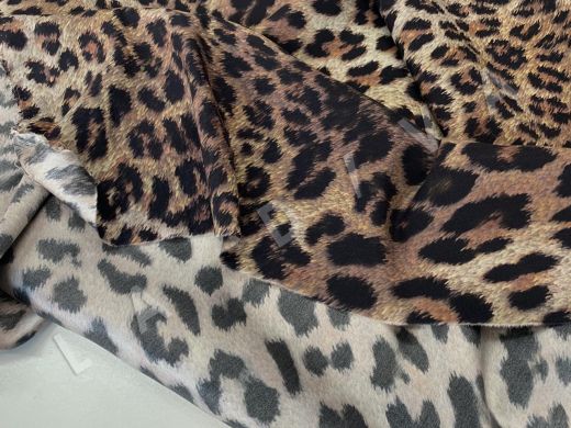 Шелк с леопардовым принтом на серо-коричневом фоне рис-2