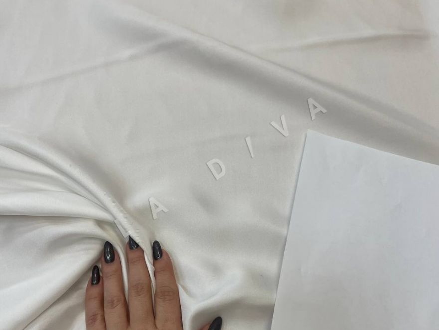 Шелк Dior в молочном цвете рис-3 Шелк Dior в молочном цвете рис-3