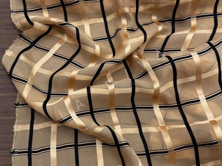 Шелк деворе от Burberry с принтом рис-3 Шелк деворе от Burberry с принтом рис-3