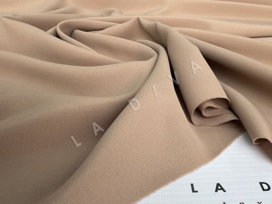 Однотонный креповый шелк с ацетатом Max Mara в цвете мокко рис-3
