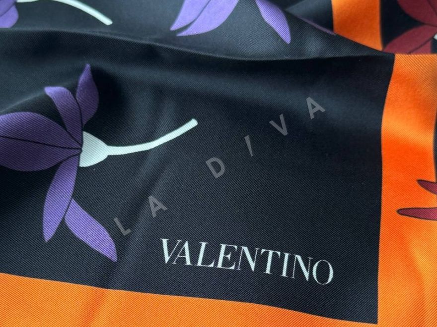 Шёлковый платок Valentino, твиловое плетение рис-6 Шёлковый платок Valentino, твиловое плетение рис-6