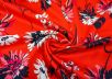 дизайнерский сорочечный хлопок с цветочным принтом на красном фоне рис-2