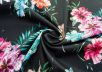 дизайнерский сорочечный хлопок с цветочным принтом на черном фоне рис-2