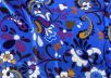 Шелк атласный с цветочным принтом на синем фоне рис-2