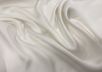 Плательно-блузочная вискоза с деликатным атласным блеском белого натурального цвета рис-2